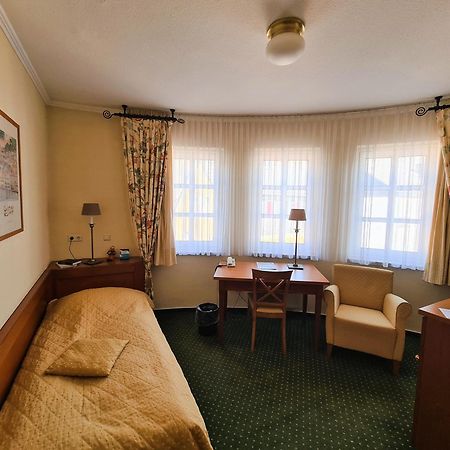 Hotel Zur Post Waldbreitbach المظهر الخارجي الصورة
