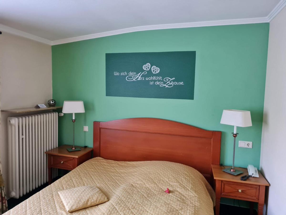 Hotel Zur Post Waldbreitbach المظهر الخارجي الصورة