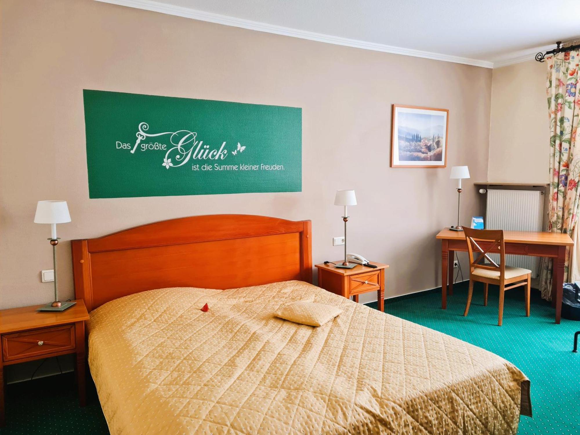 Hotel Zur Post Waldbreitbach المظهر الخارجي الصورة